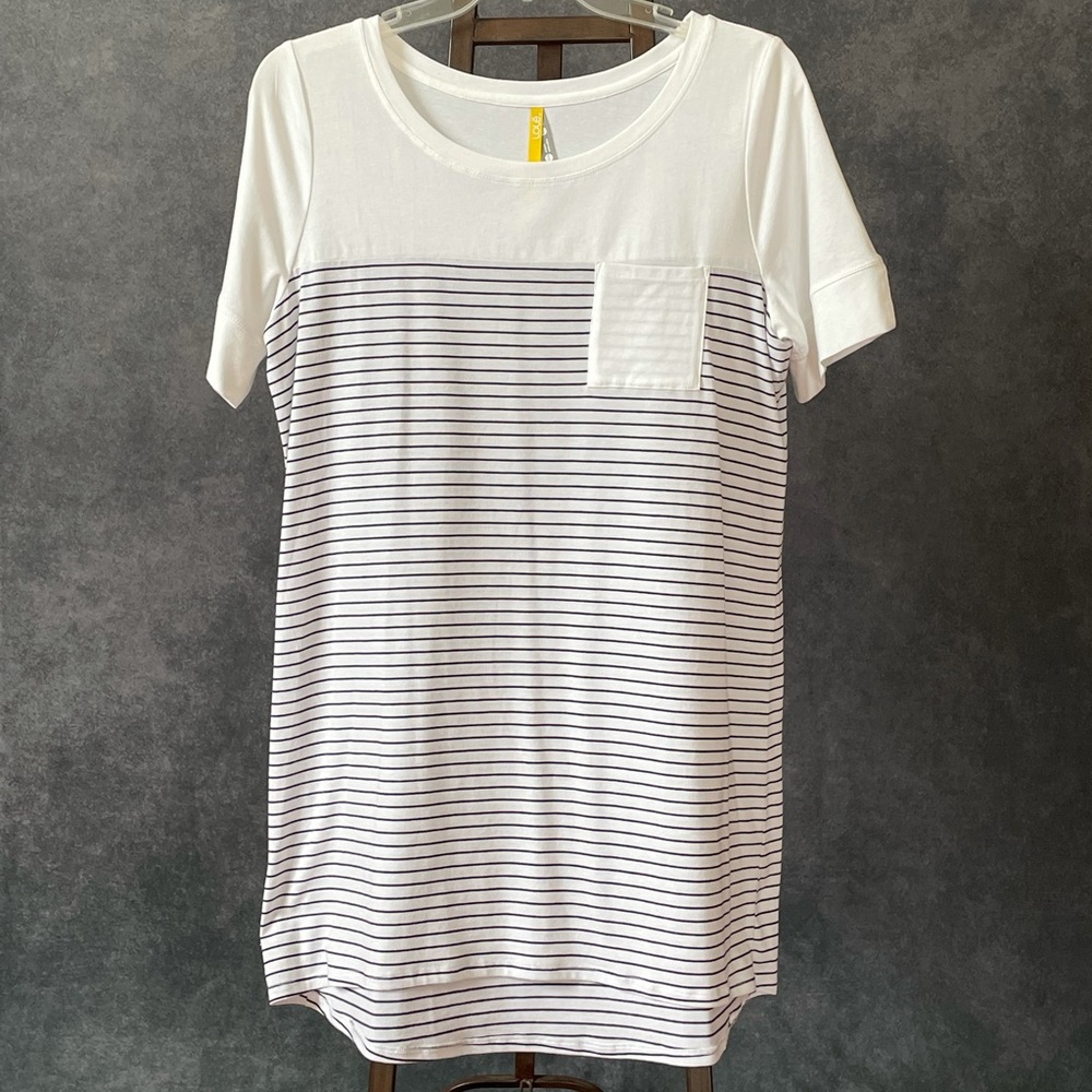 Light & breezy tunic top